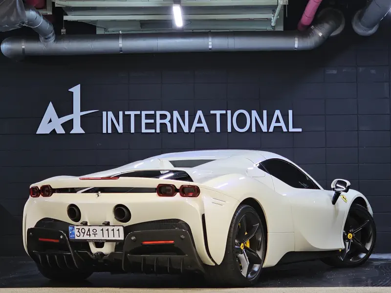Ferrari SF90