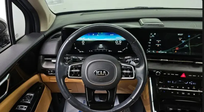 Купить Kia Carnival Chungnam из Кореи