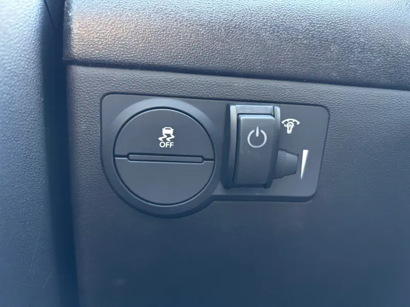 Купить Hyundai Genesis Gyeonggi из Кореи