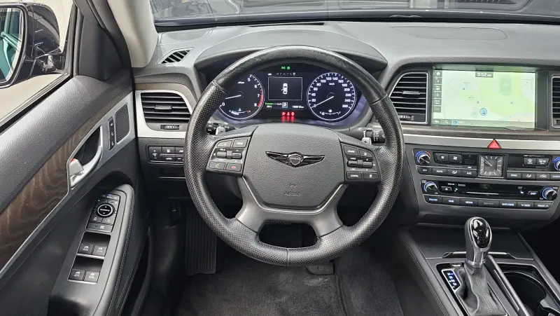 Hyundai Genesis