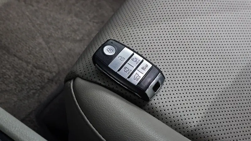 Купить Kia Carnival Gwangju, jeonnam из Кореи