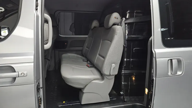 Hyundai Grand Starex