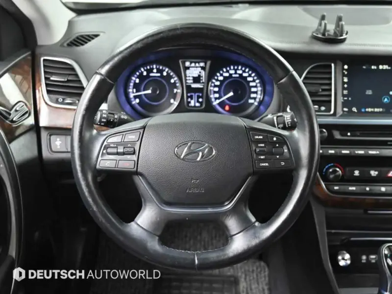 Hyundai Aslan