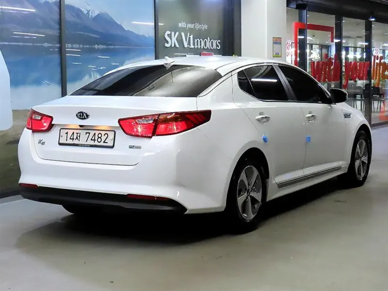 Kia K5