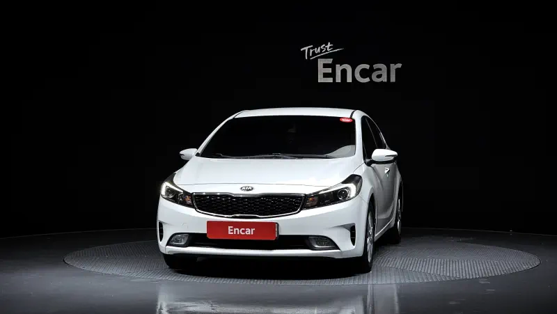 Купить Kia K3 Gyeongnam из Кореи
