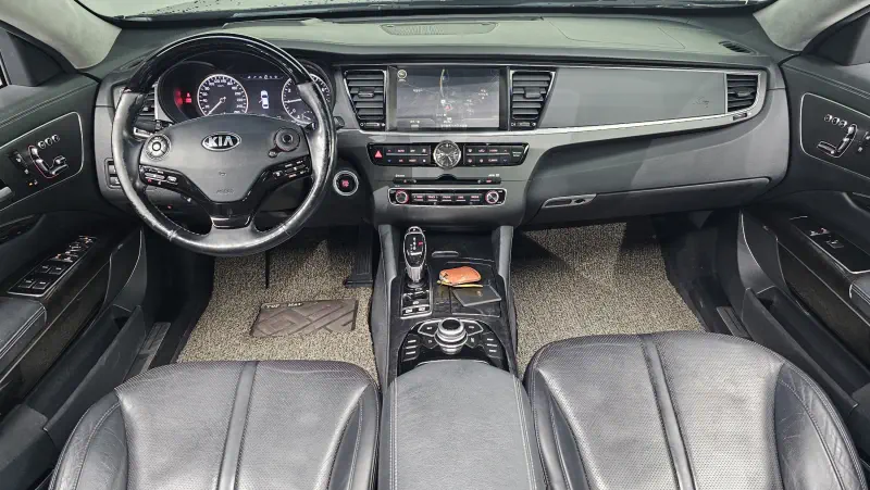 Kia K9
