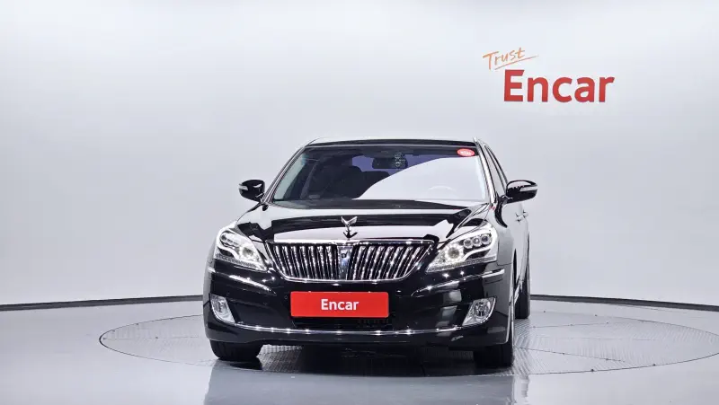 Hyundai Equus