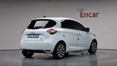 Renault Zoe 2021, 61 924 км — купить с аукциона Кореи - 2
