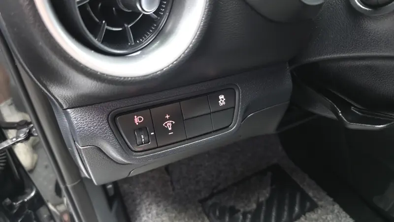 Купить Kia K3 Incheon из Кореи