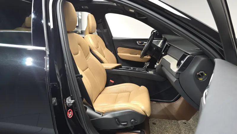 Купить Volvo XC60 Seoul из Кореи