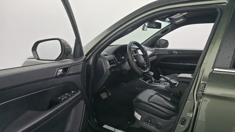 SsangYong Rexton Sports