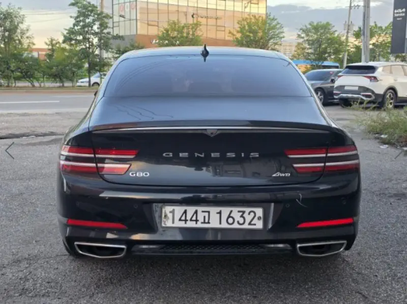 Genesis G80