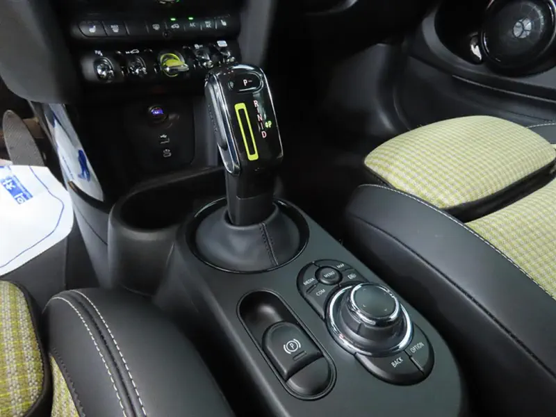 MINI Hatch