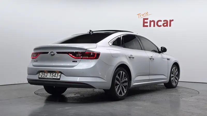 Renault Samsung SM6