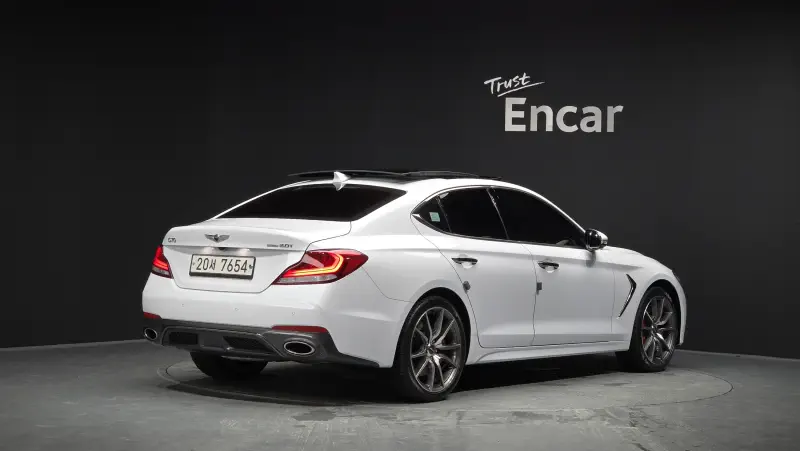 Genesis G70
