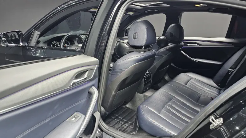 BMW 5-Series