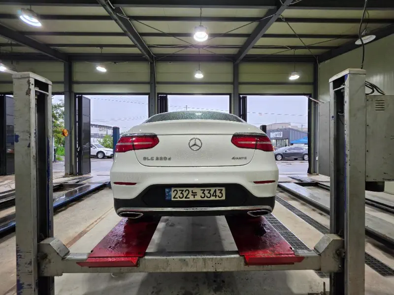 Mercedes-Benz GLC-Class
