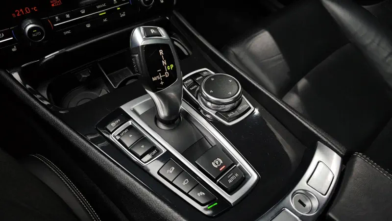 BMW 5-Series Gran Turismo