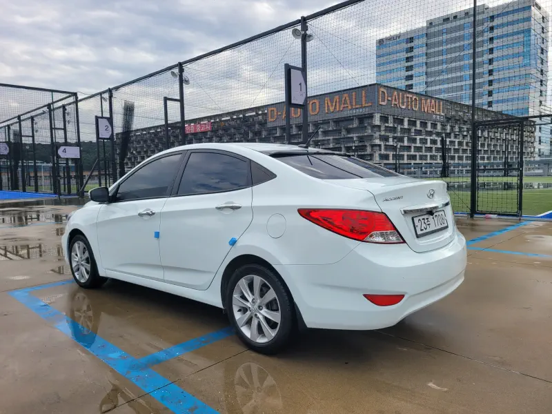 Hyundai Accent