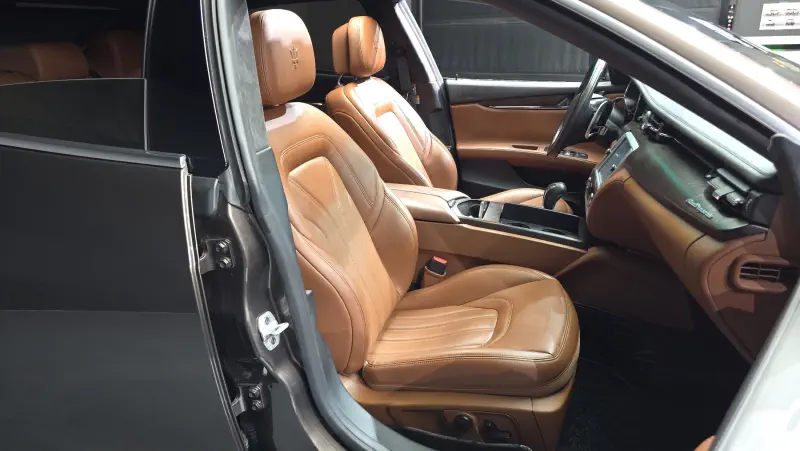 Maserati Quattroporte