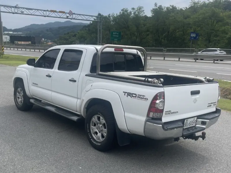 Toyota Tacoma