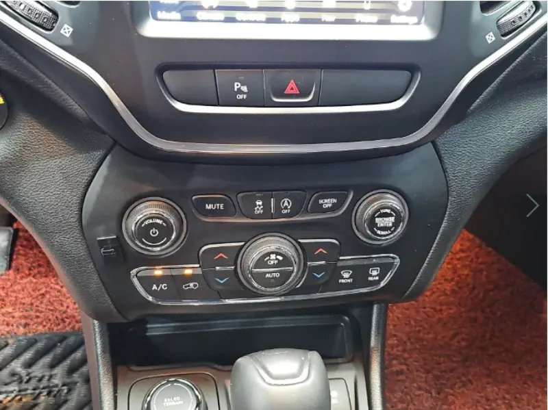 Jeep Cherokee