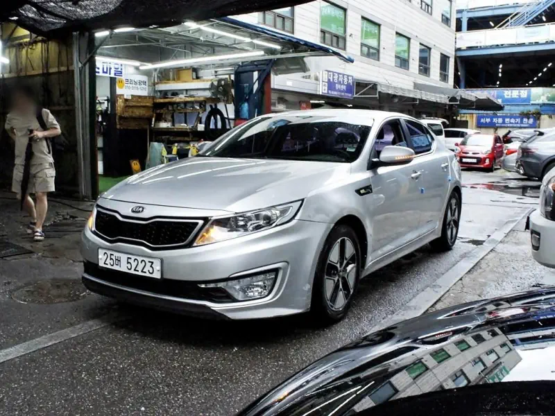 Kia K5