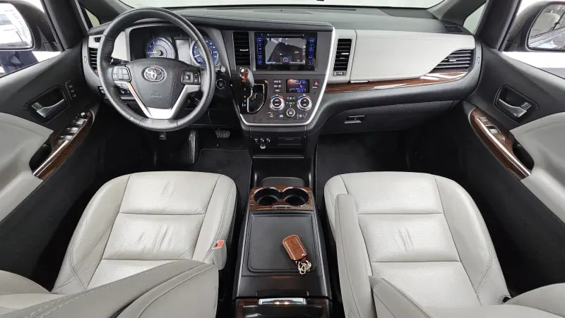 Toyota Sienna
