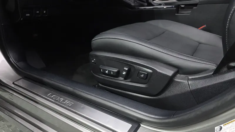 Lexus ES300h