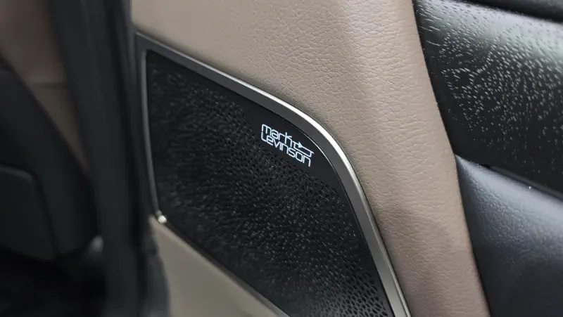Lexus ES300h