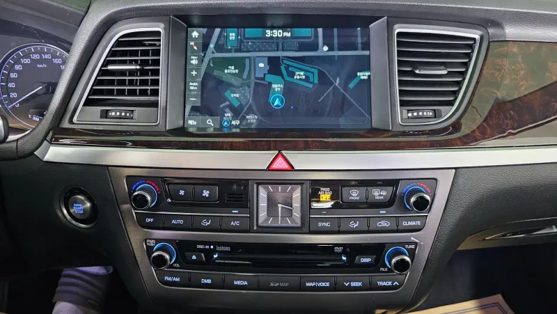 Hyundai Genesis