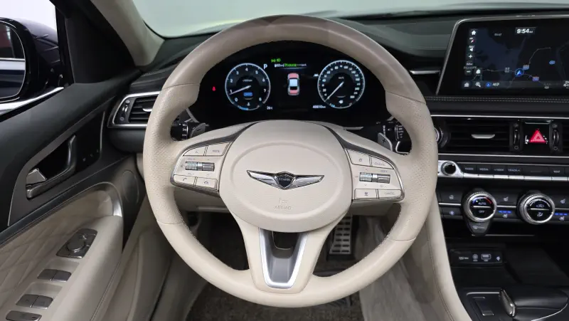 Genesis G70