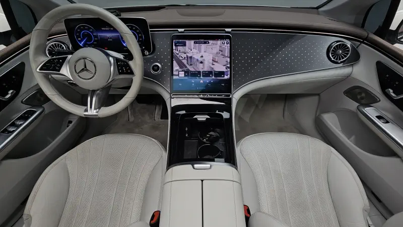 Mercedes-Benz EQE