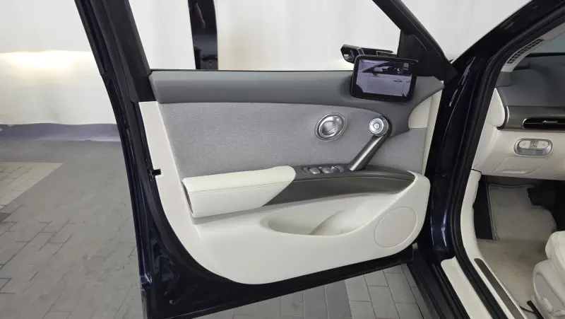 Genesis GV60