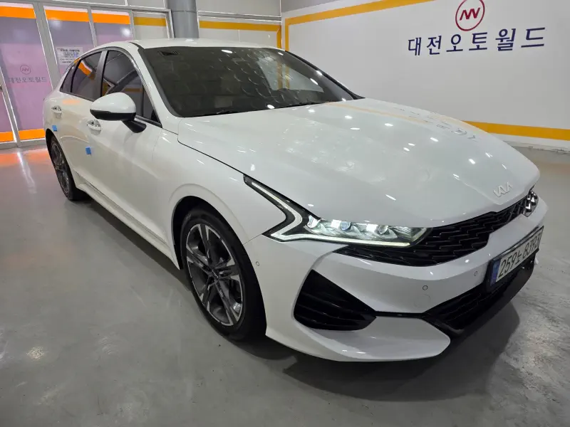Kia K5