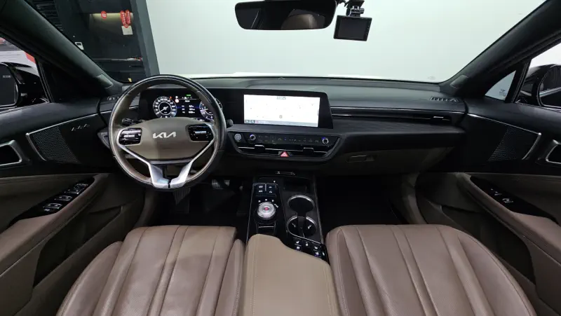 Kia K8