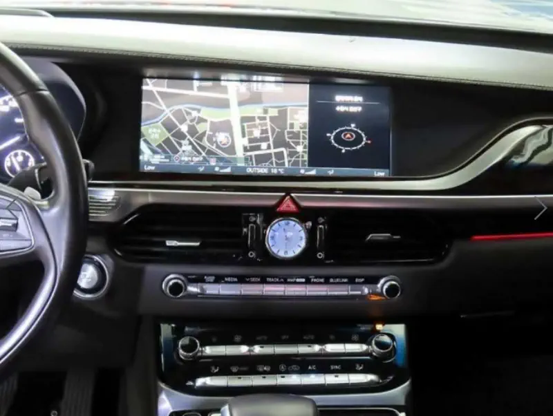 Genesis EQ900