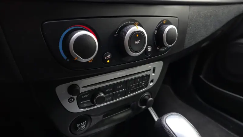 Renault Samsung SM3