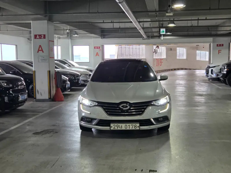 Renault Samsung SM6