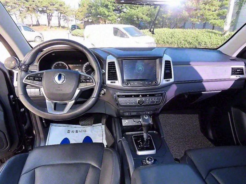 SsangYong Rexton Sports