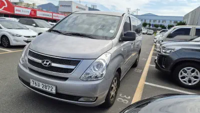 Hyundai Grand Starex
