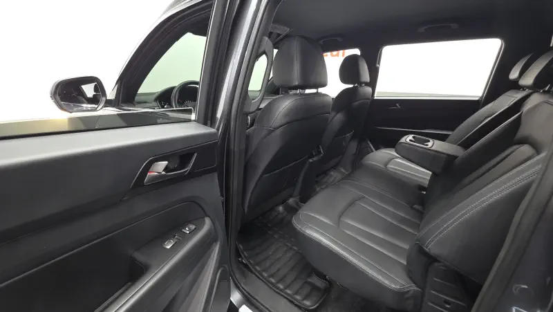 SsangYong Rexton Sports Khan