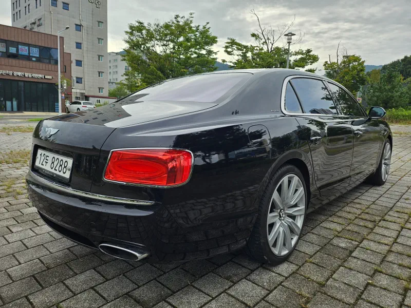 Bentley Flying Spur