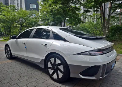 Hyundai Ioniq 6