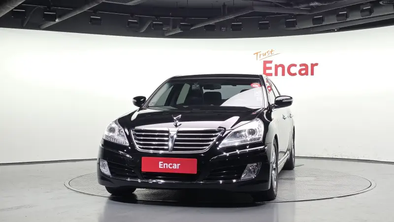 Hyundai Equus