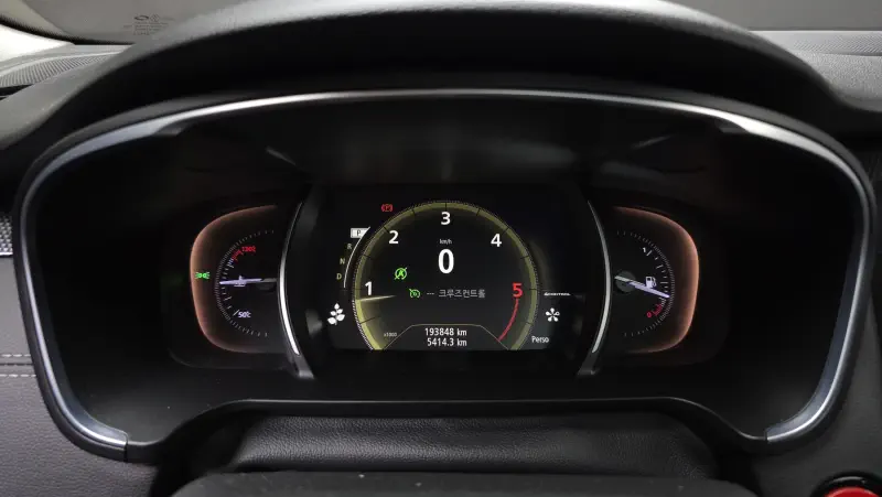 Renault Samsung SM6