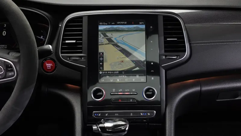 Renault Samsung SM6