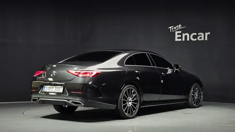 Mercedes-Benz CLS-Class