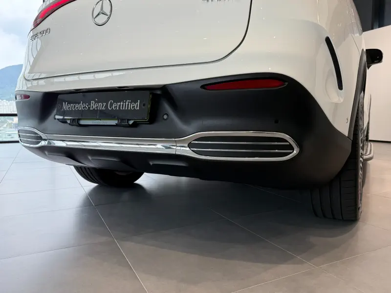 Mercedes-Benz EQE