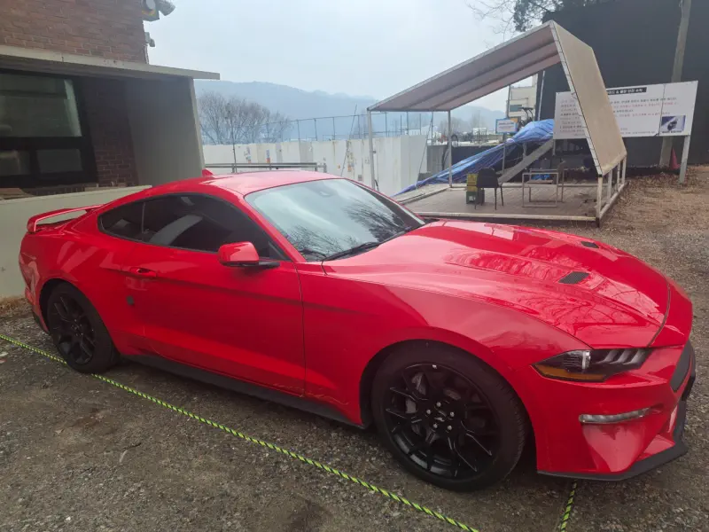 Ford Mustang